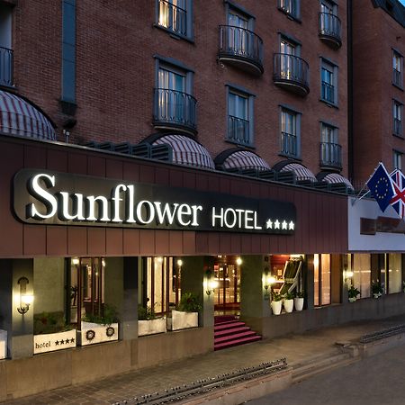 Hotel Sunflower Milan Exterior photo